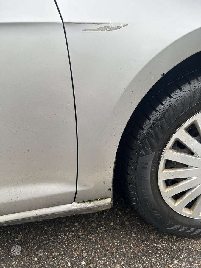 Volkswagen Golf - 7
