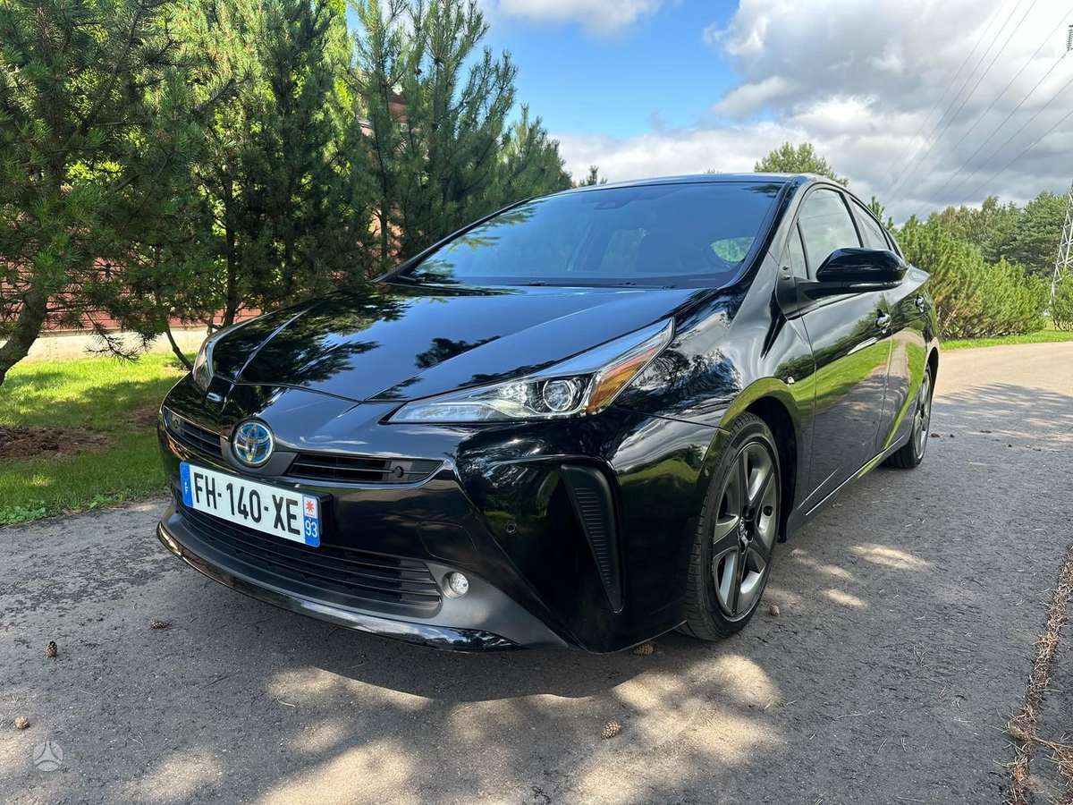 Toyota Prius - 3