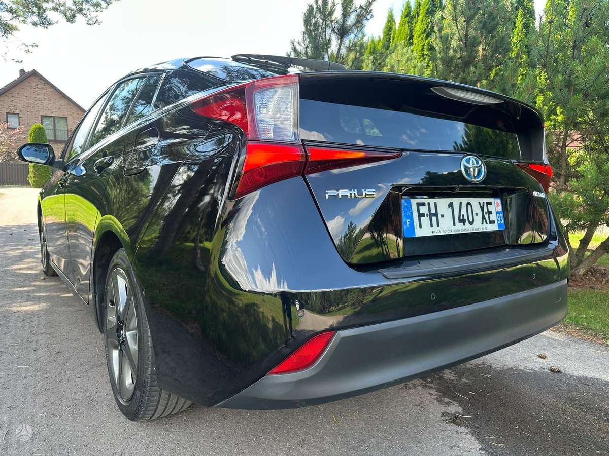 Toyota Prius - 6