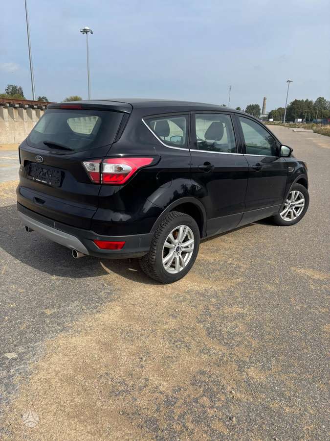 Ford Kuga - 7