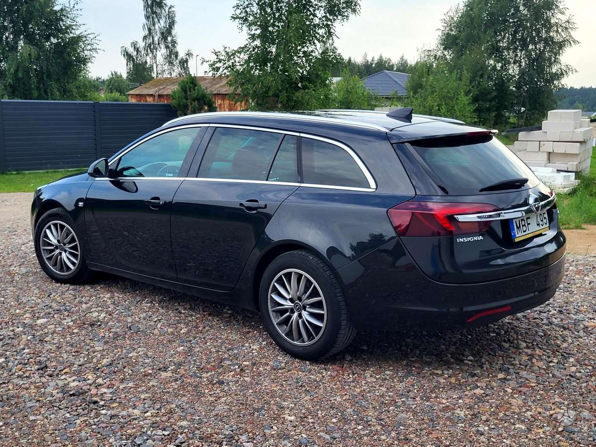 Opel Insignia, 1.6 l., Универсал