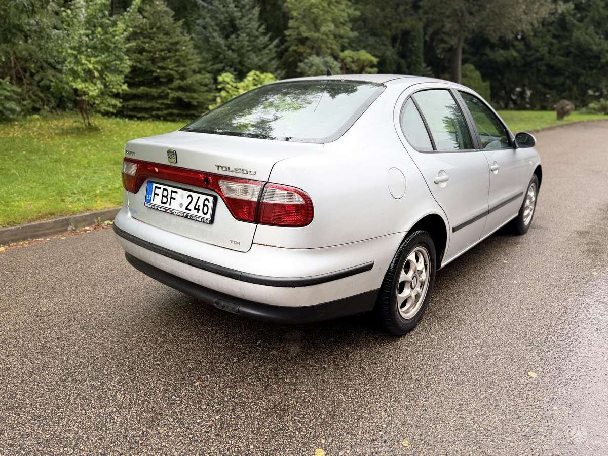 SEAT Toledo - 5