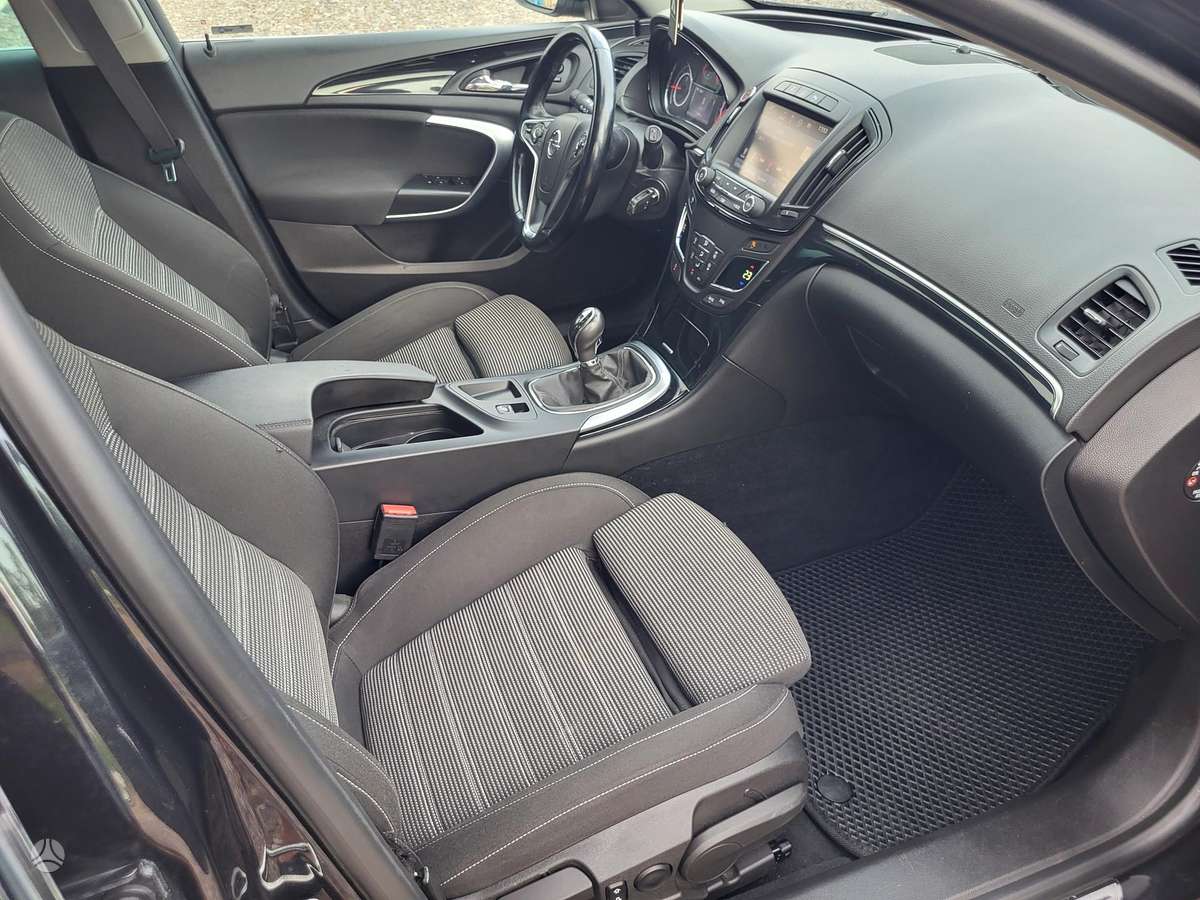 Opel Insignia, 1.6 l., Универсал