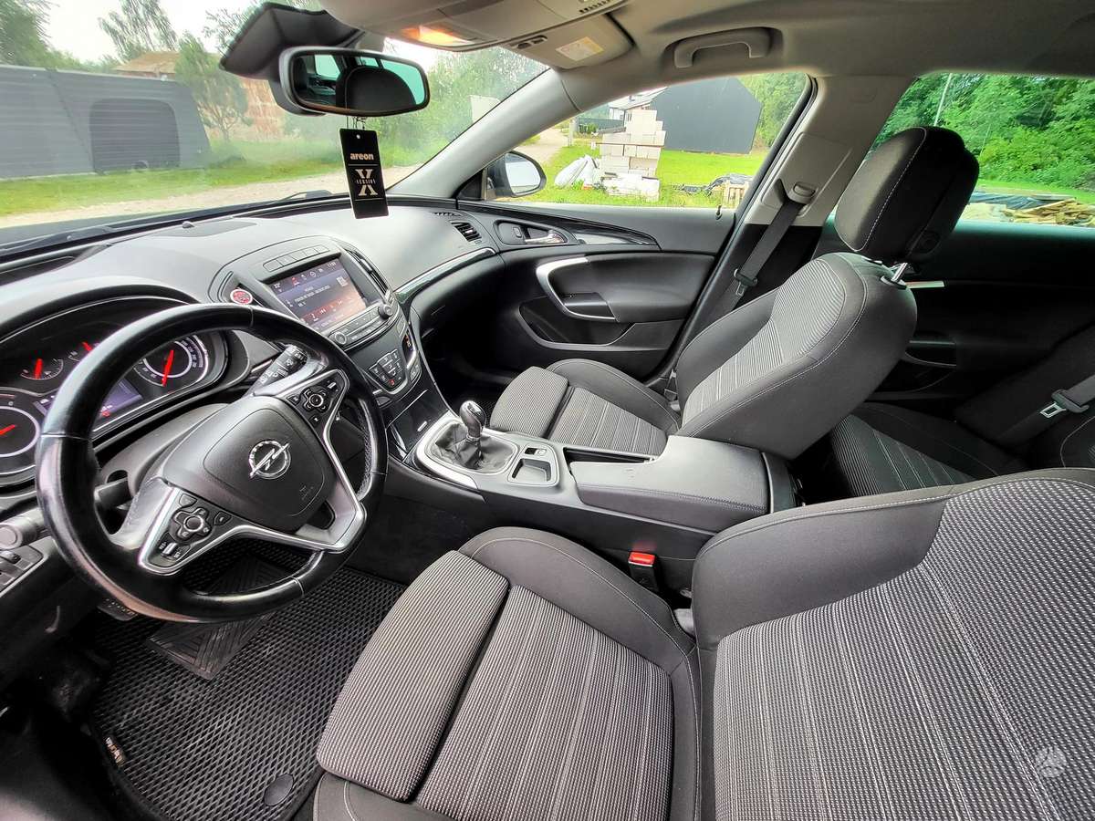 Opel Insignia, 1.6 l., Универсал