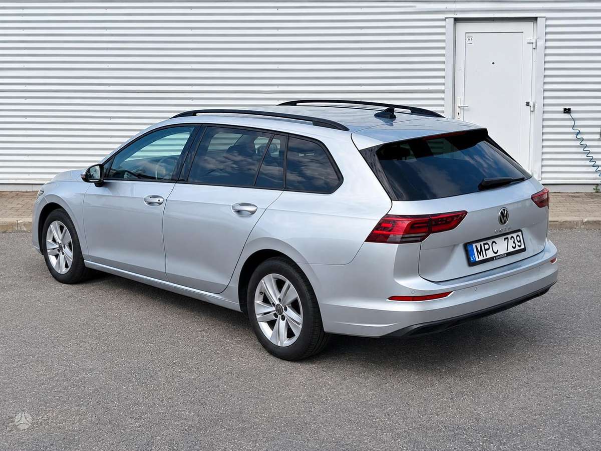 Volkswagen Golf - 3