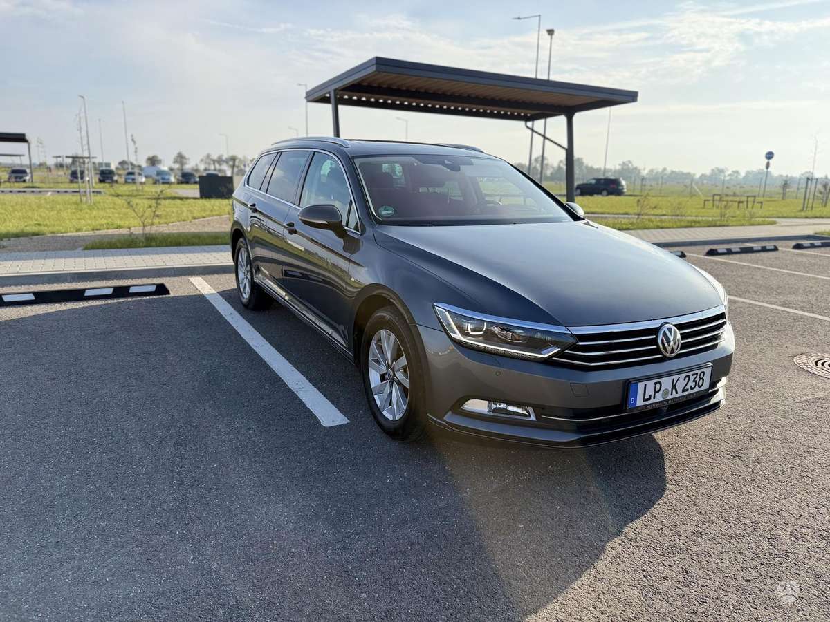 Volkswagen Passat - 3