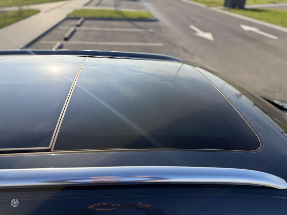 Volkswagen Passat - 12