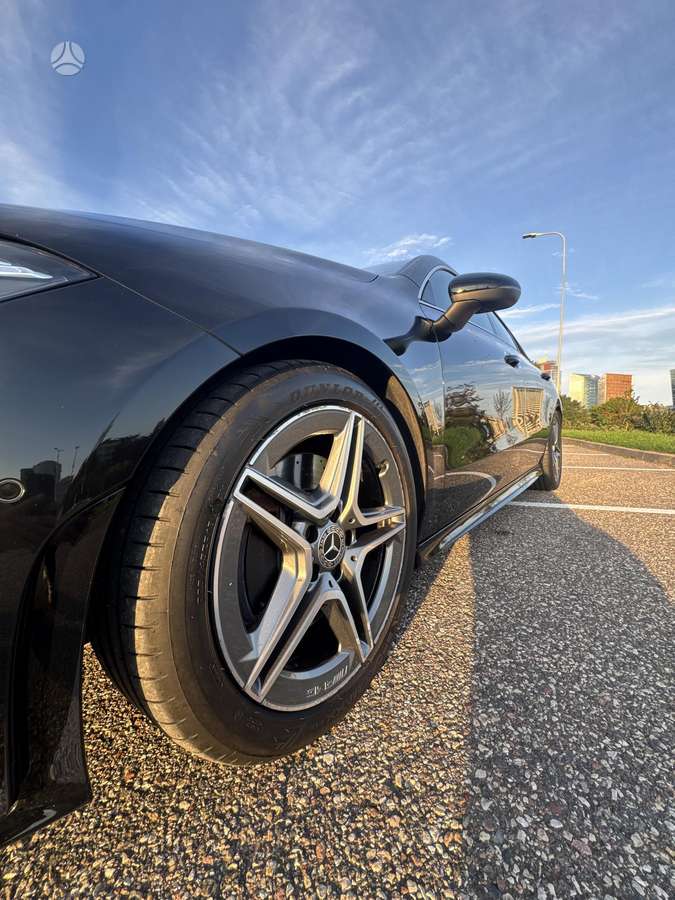 Mercedes-Benz CLA200 - 8