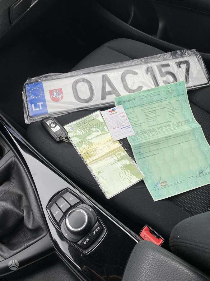 BMW 116, 1.6 l., hatchback