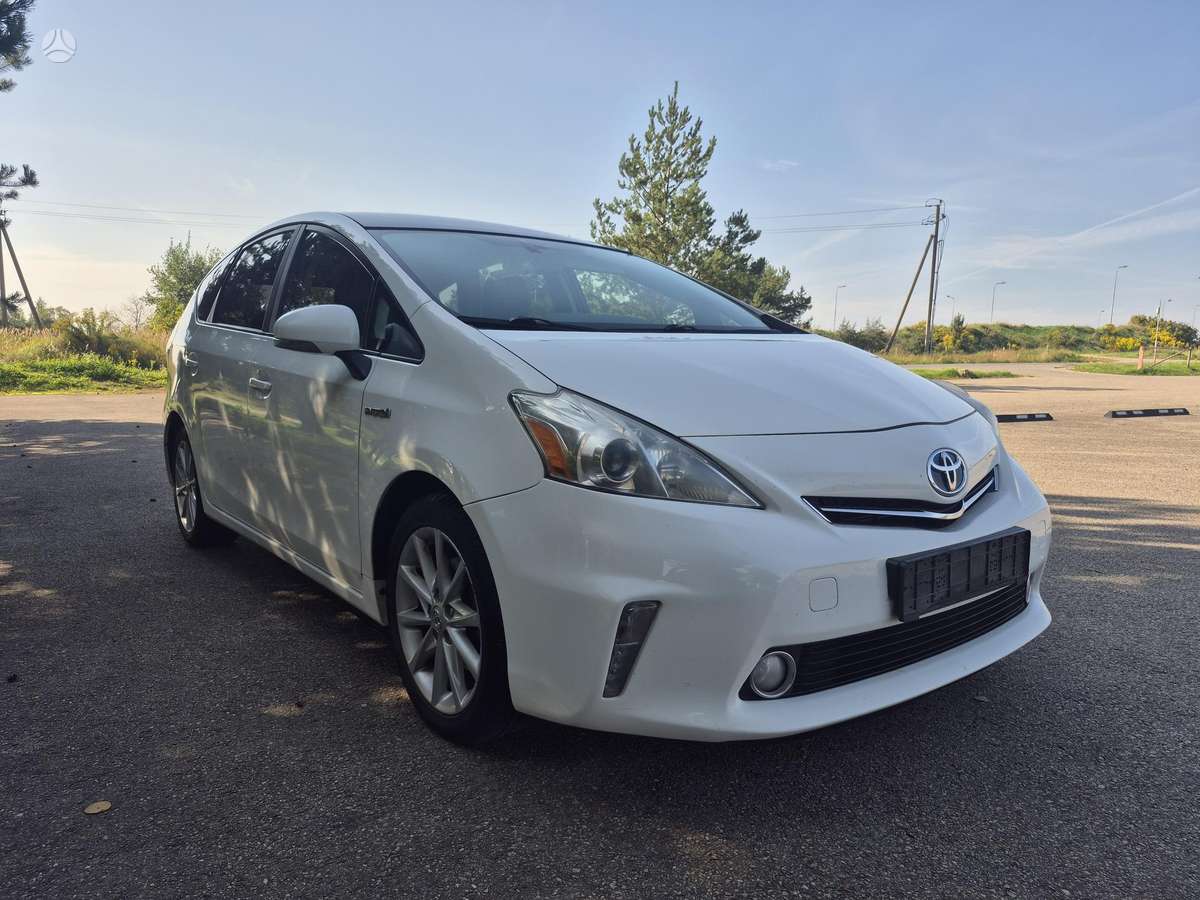 Toyota Prius+ - 7