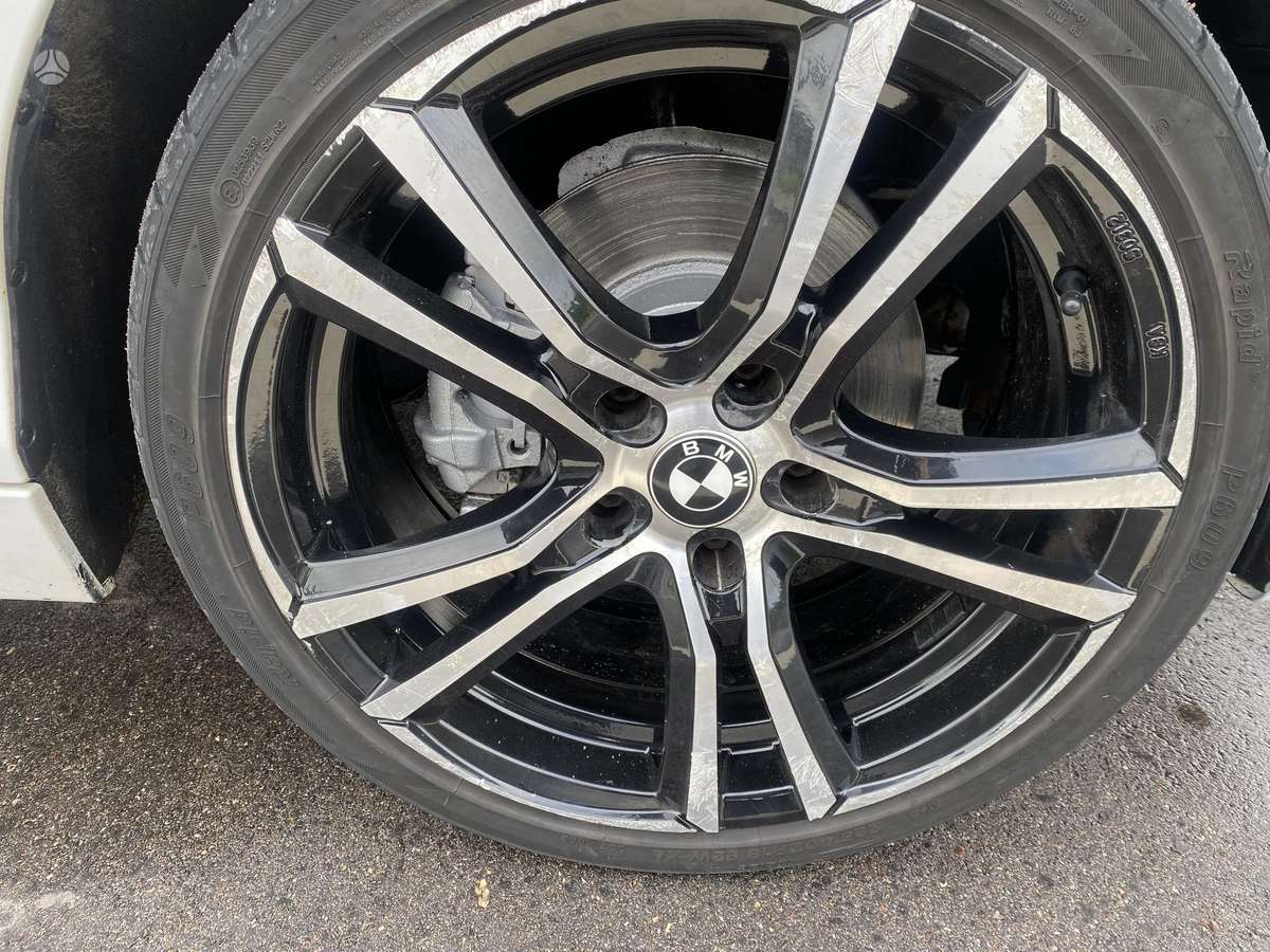 BMW 116, 1.6 l., hatchback