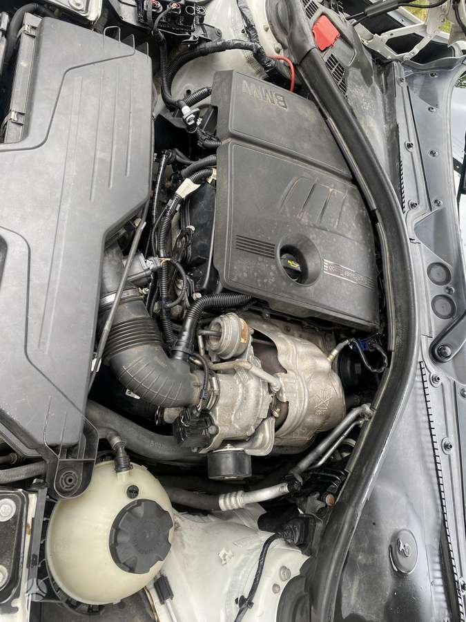 BMW 116, 1.6 l., hatchback