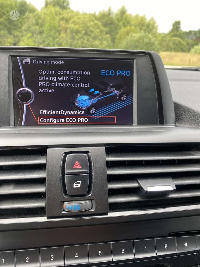 BMW 116, 1.6 l., Хэтчбек