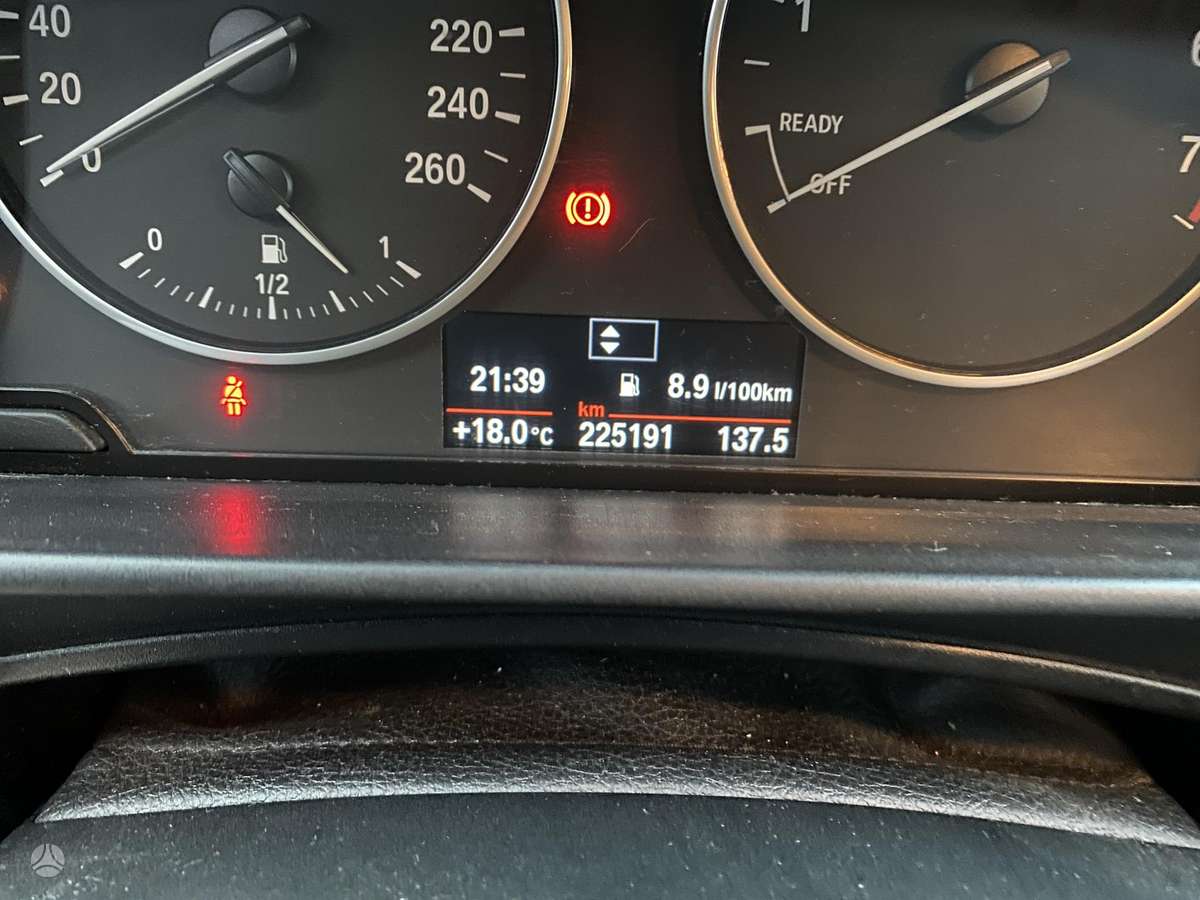 BMW 116, 1.6 l., hatchback