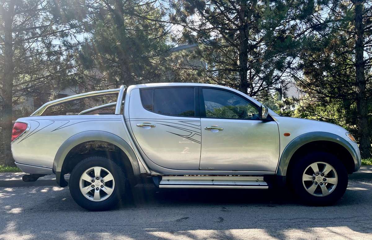 Mitsubishi L200 - 4