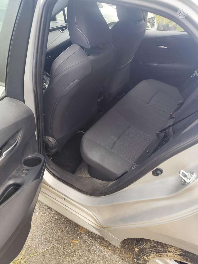 Toyota Corolla - 7