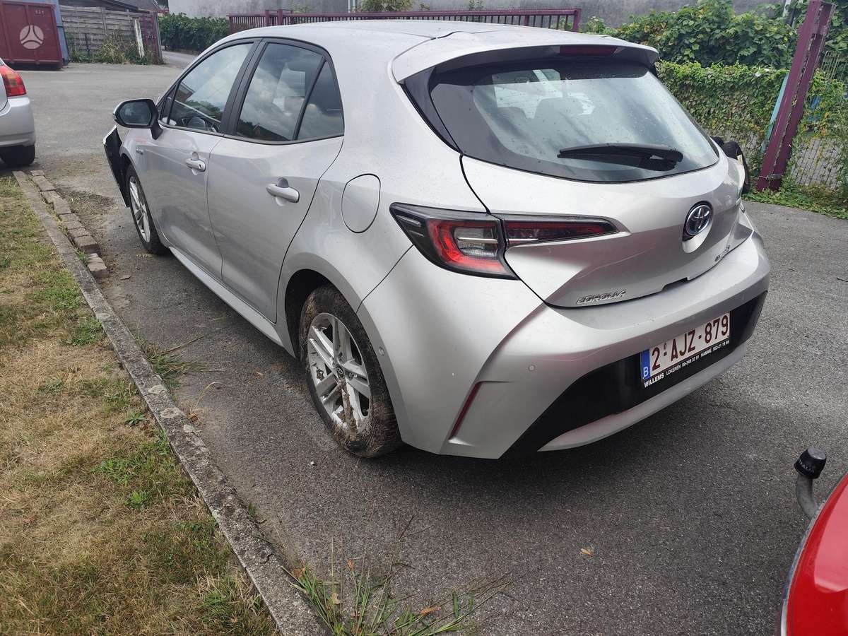 Toyota Corolla - 8