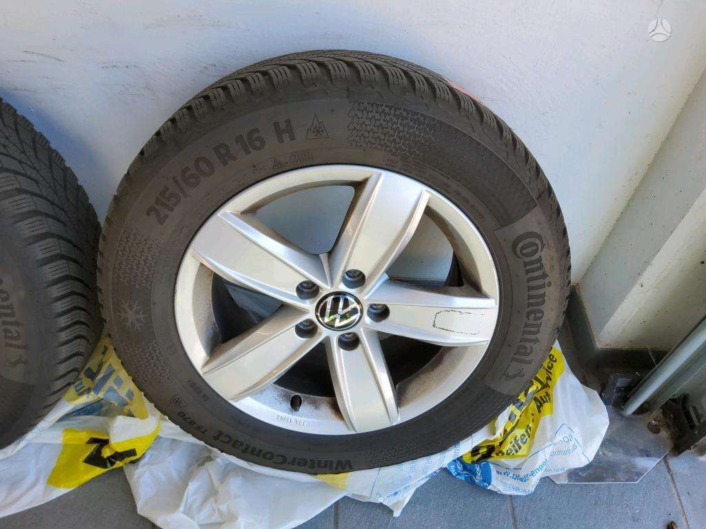 Volkswagen Passat - 5