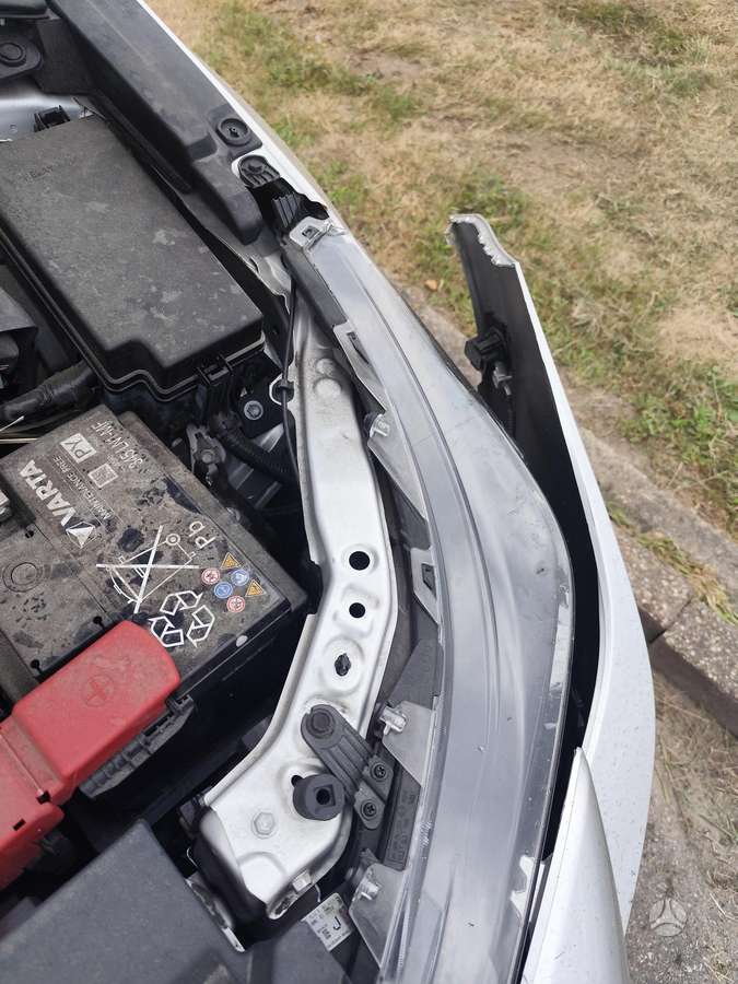 Toyota Corolla - 9