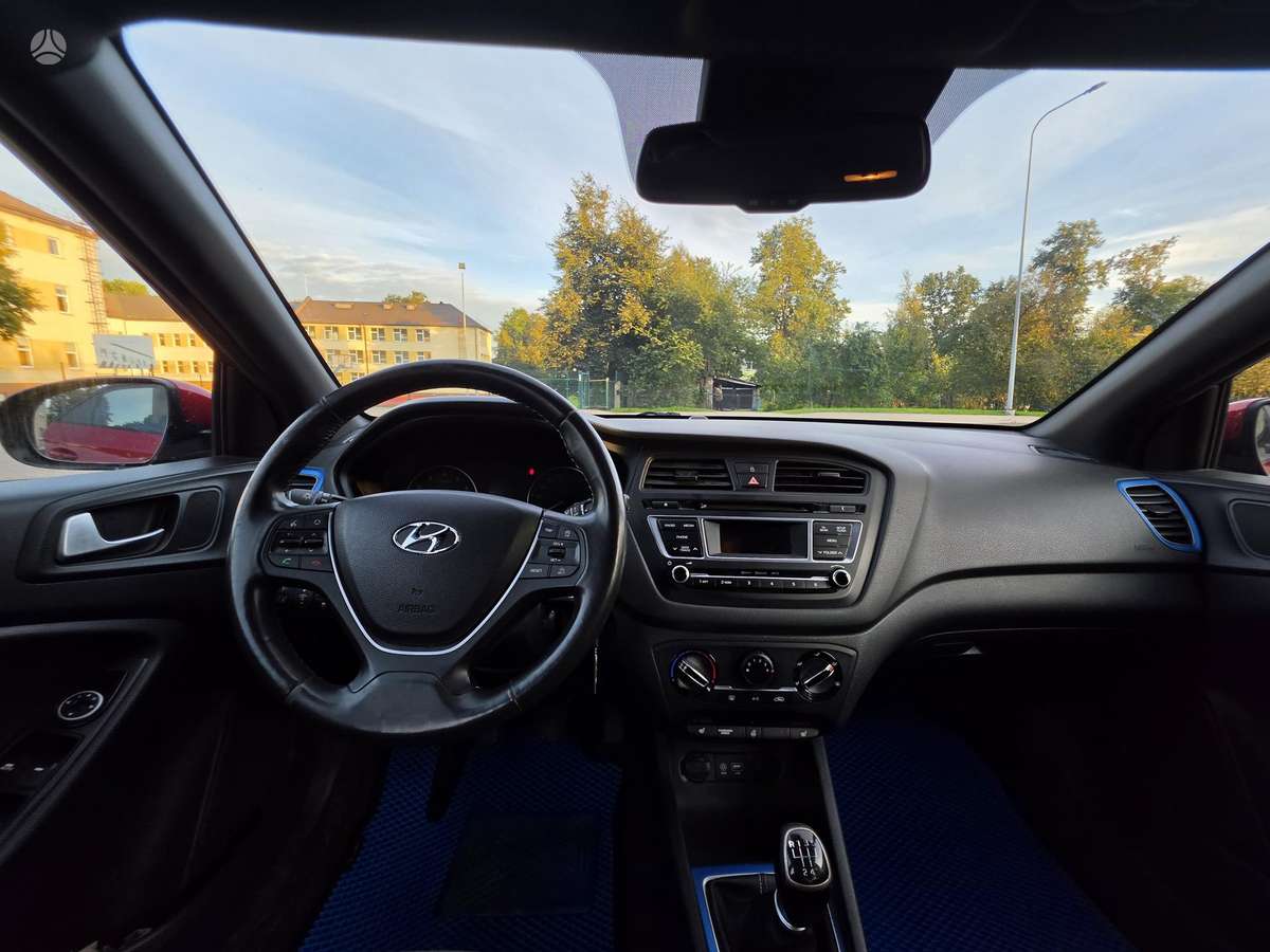 Hyundai i20 - 10