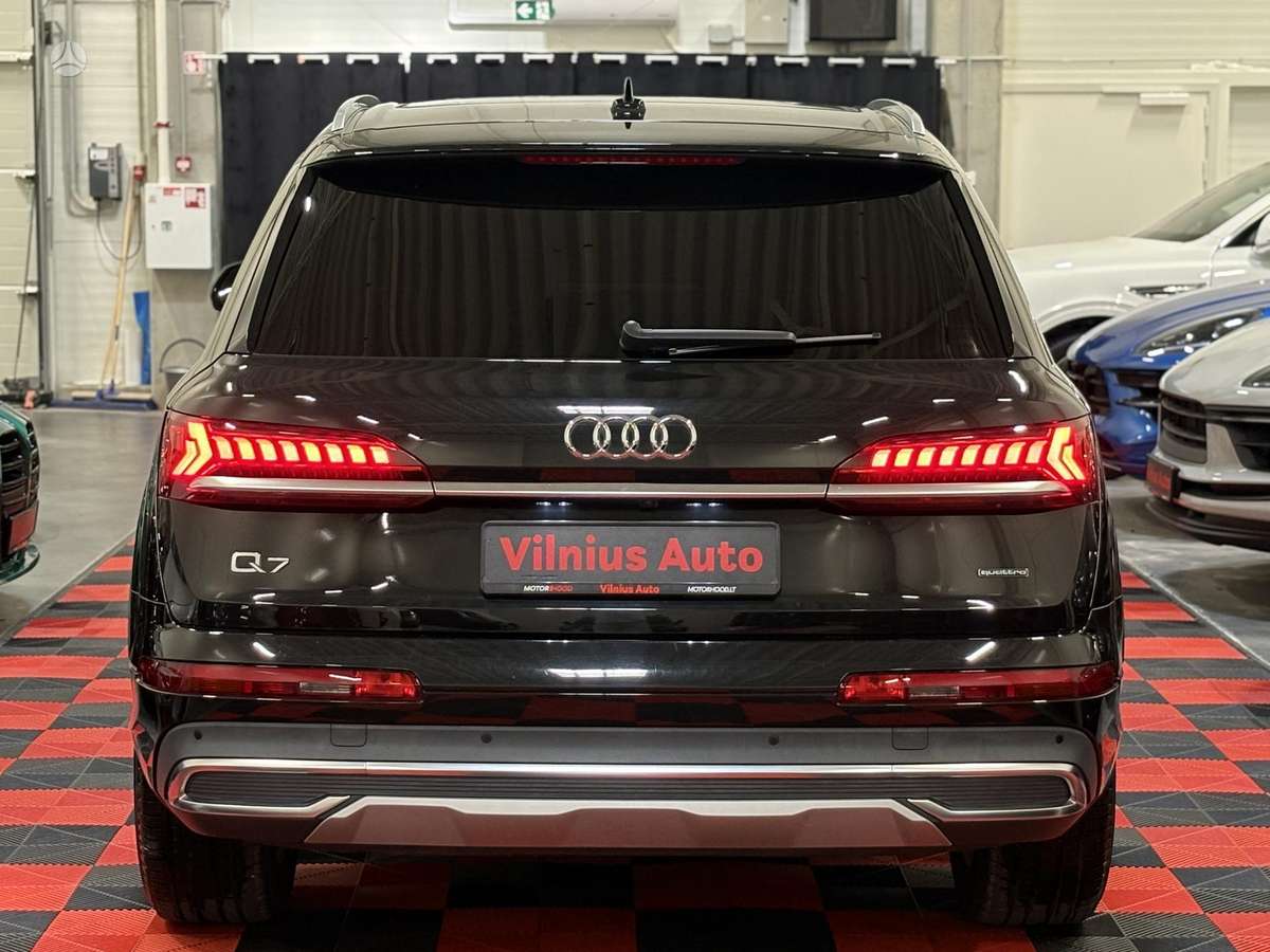 Audi Q7 - 5