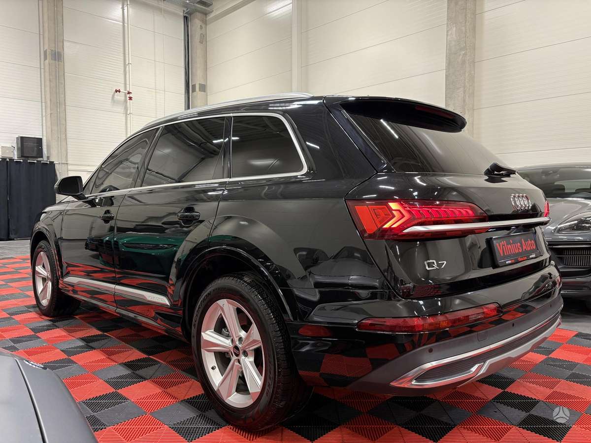 Audi Q7 - 6