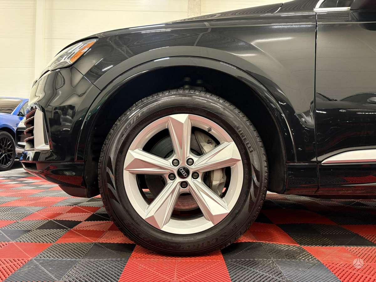 Audi Q7 - 9