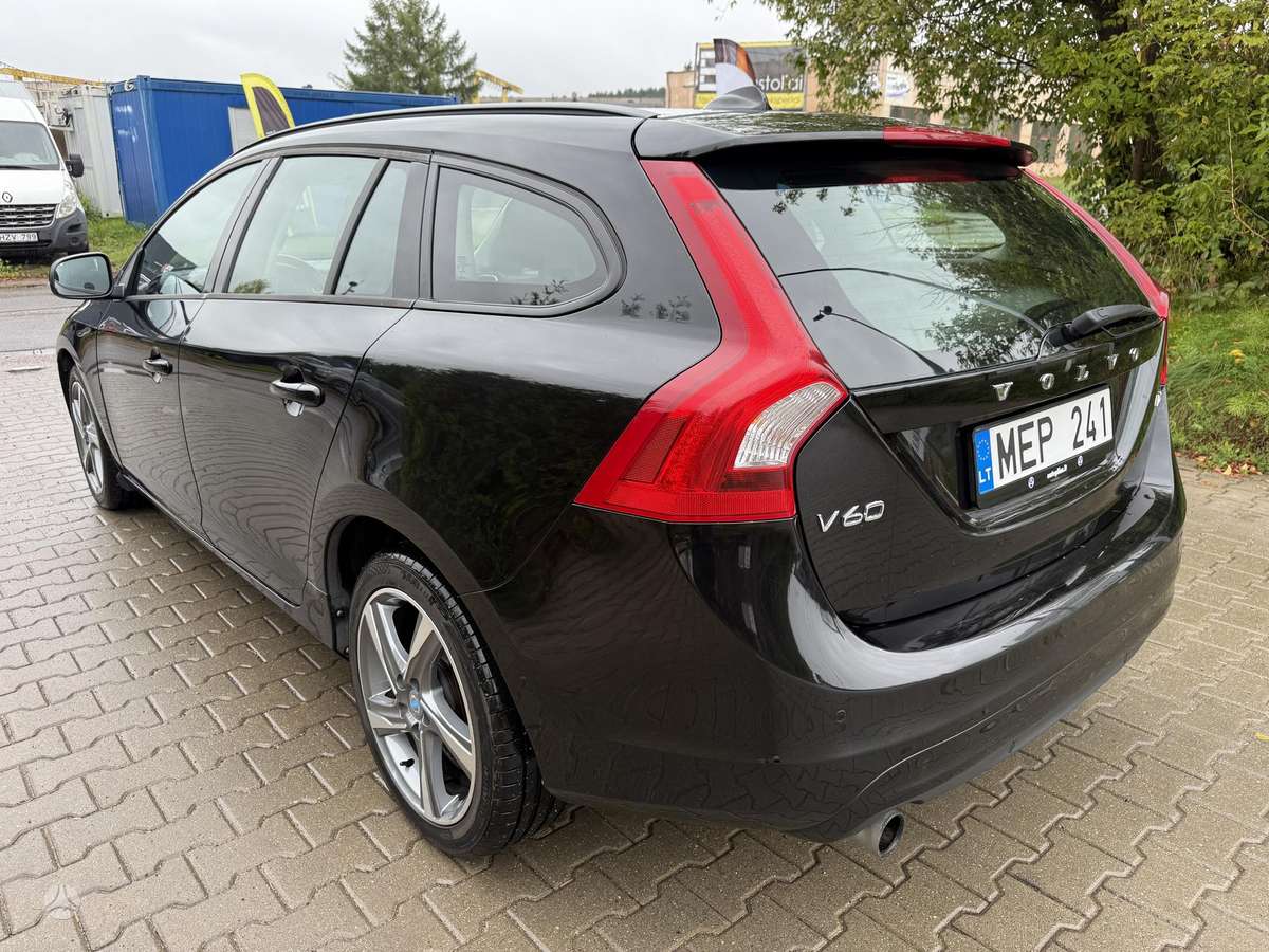 Volvo V60, 2.0 l., Универсал