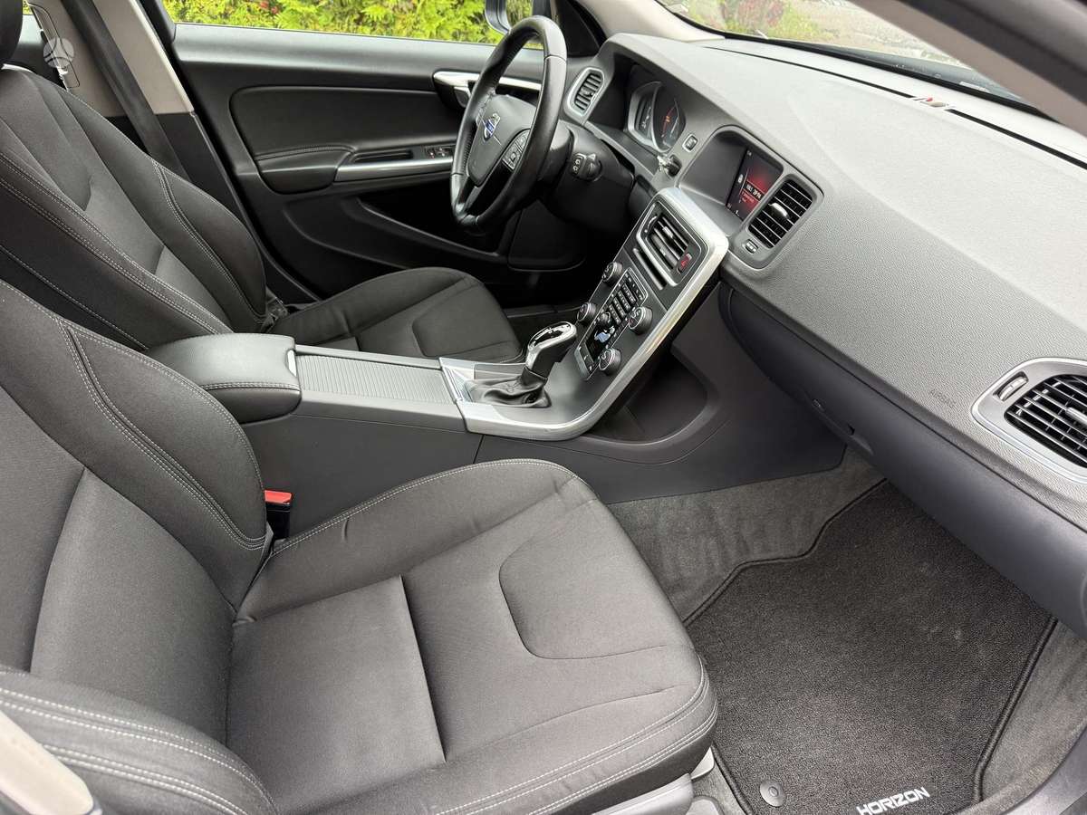 Volvo V60, 2.0 l., Универсал