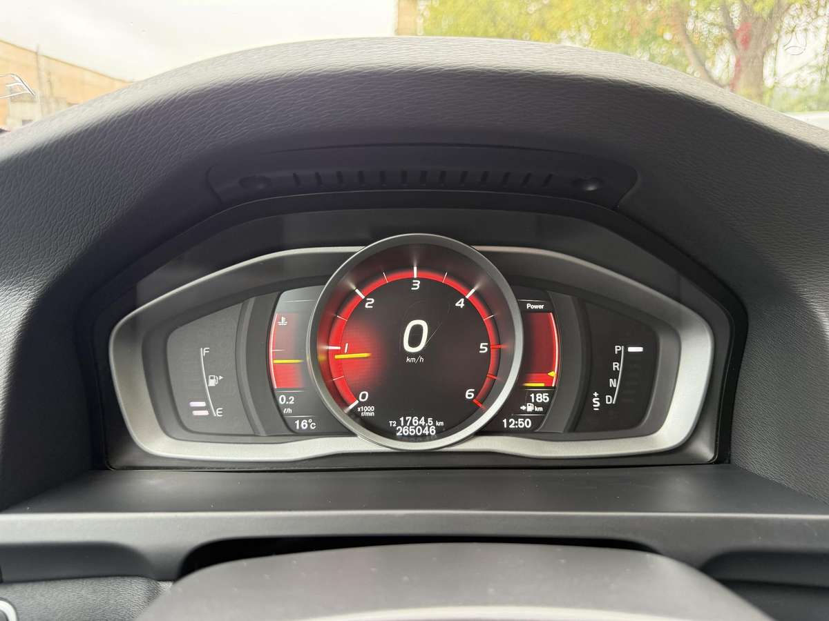 Volvo V60, 2.0 l., Универсал
