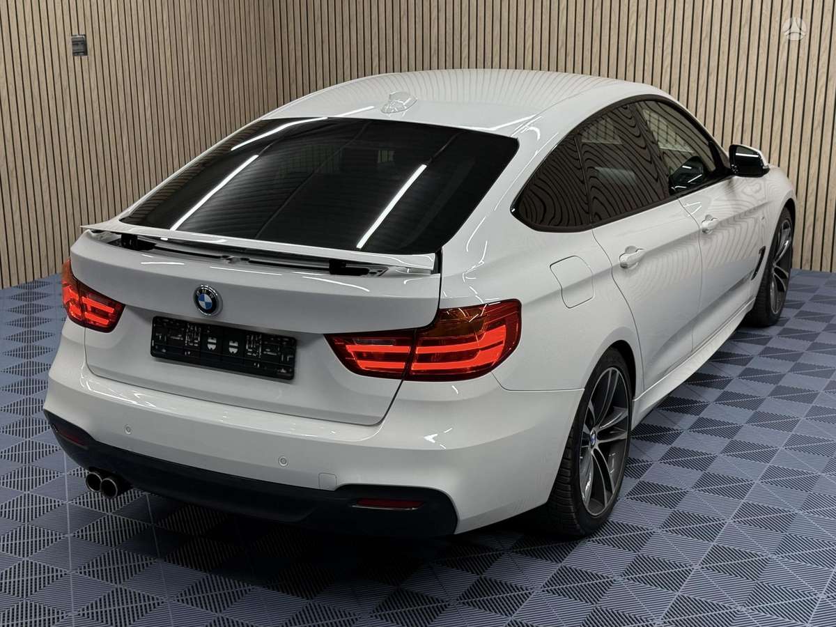 BMW 335 Gran Turismo - 12