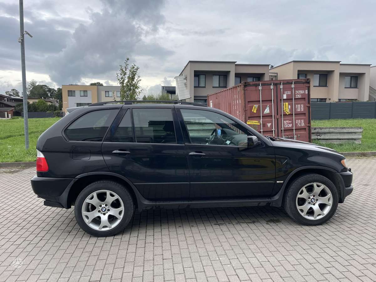 BMW X5 - 5
