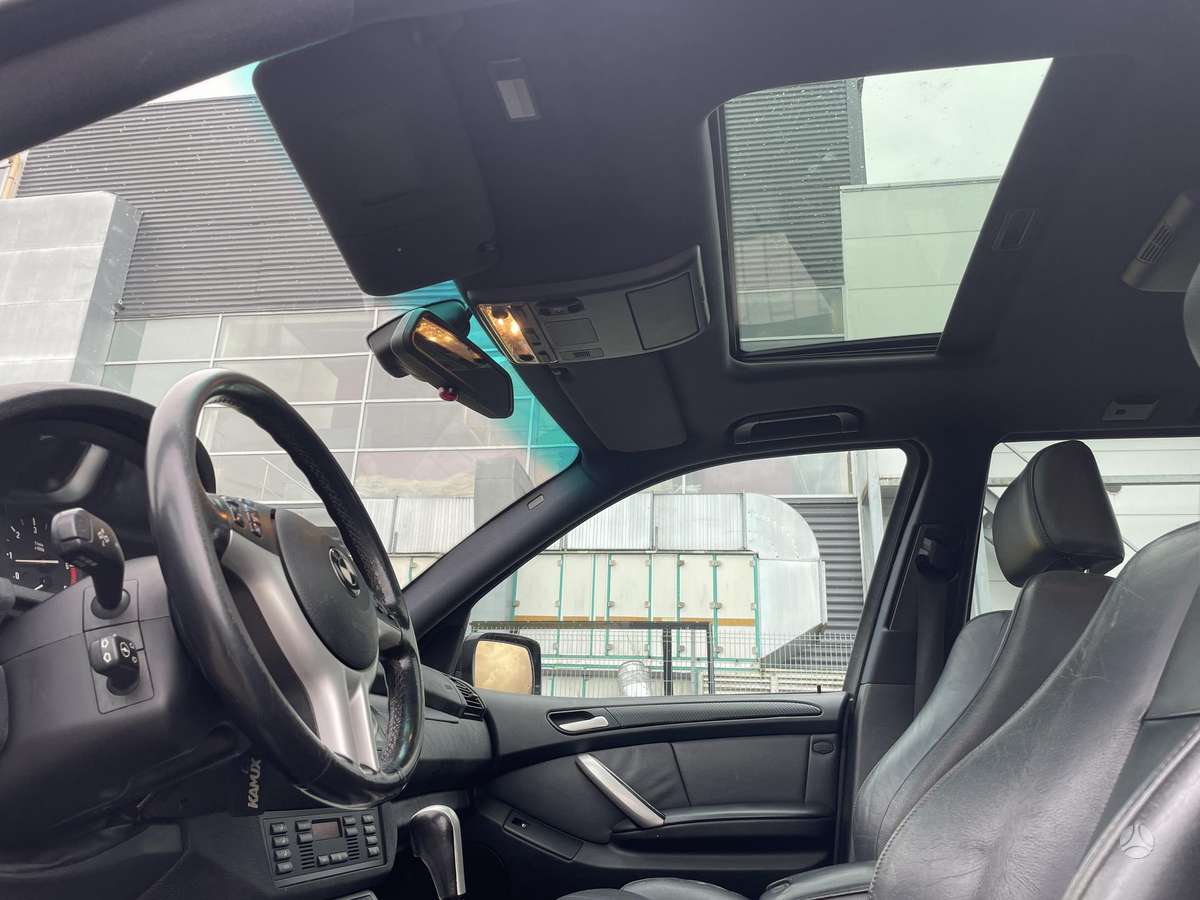 BMW X5 - 12