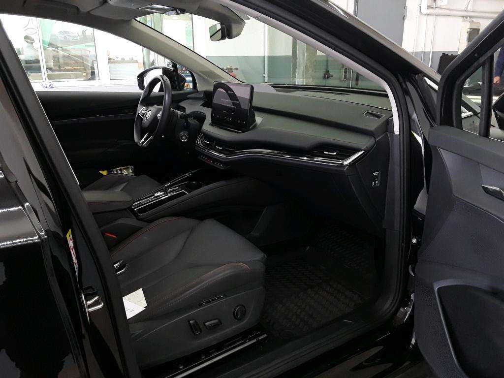 Škoda Enyaq - 8