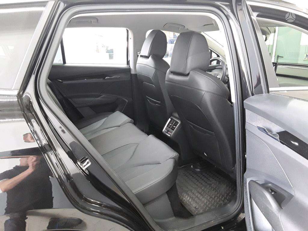 Škoda Enyaq - 12