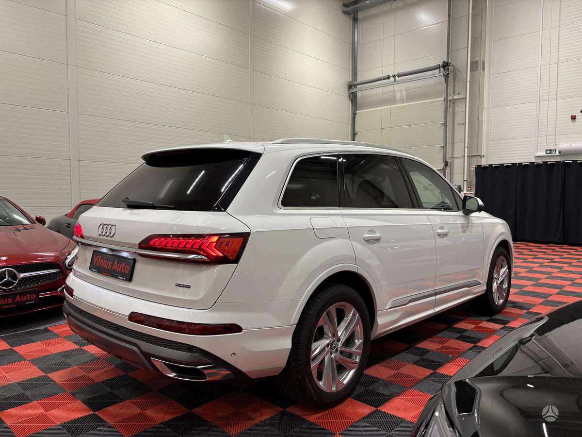 Audi Q7 - 4