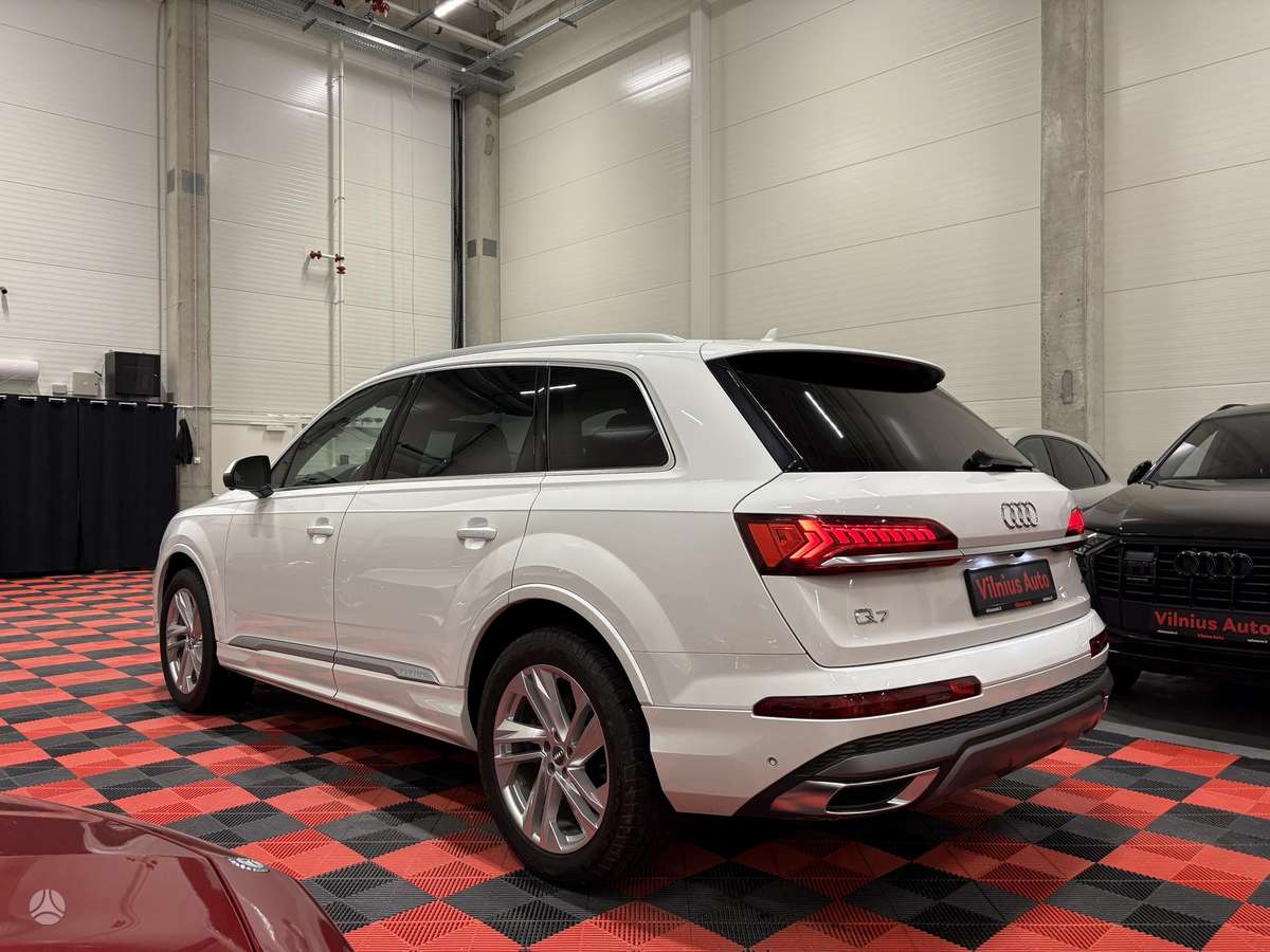 Audi Q7 - 6