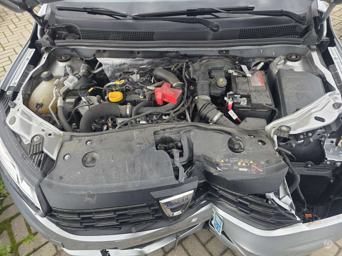 Dacia Sandero - 6