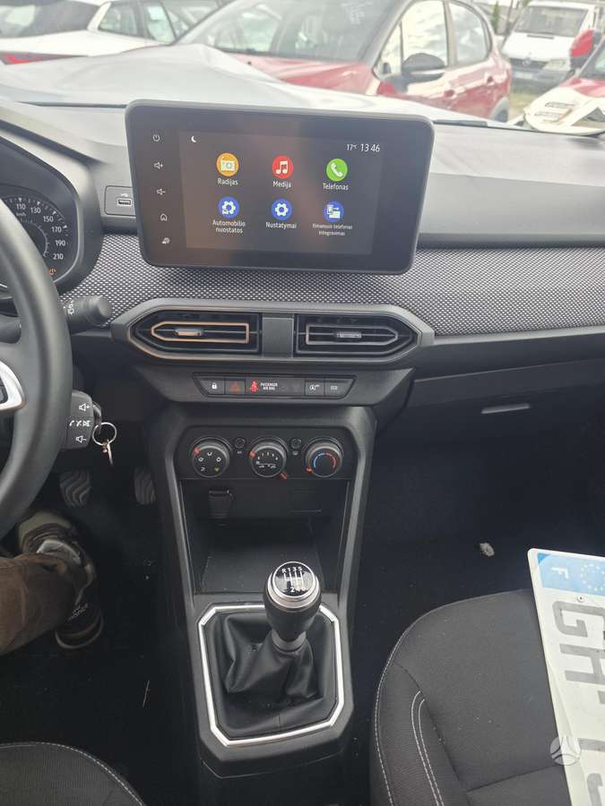 Dacia Sandero - 7