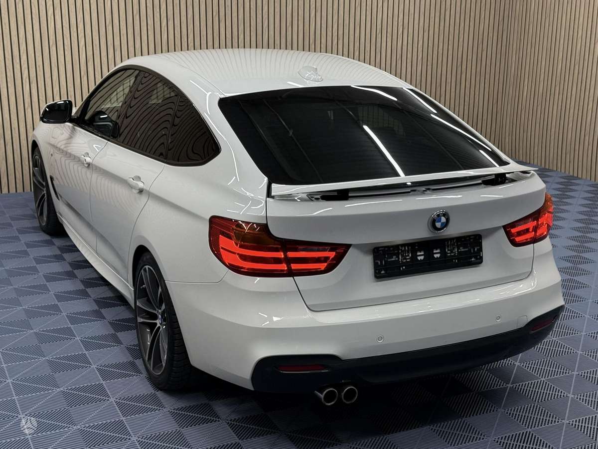 BMW 335 Gran Turismo - 11