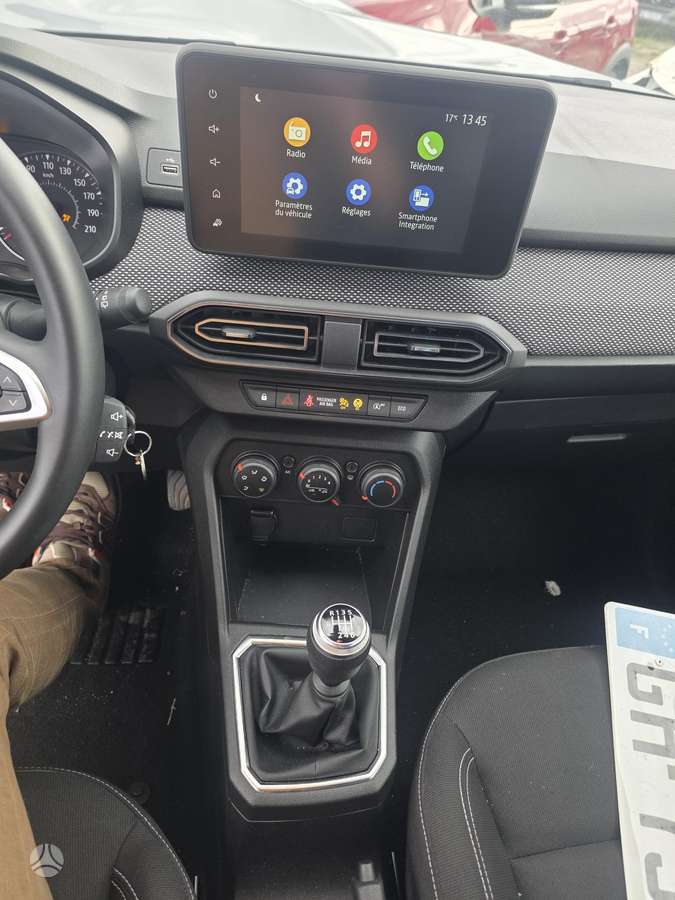 Dacia Sandero - 12