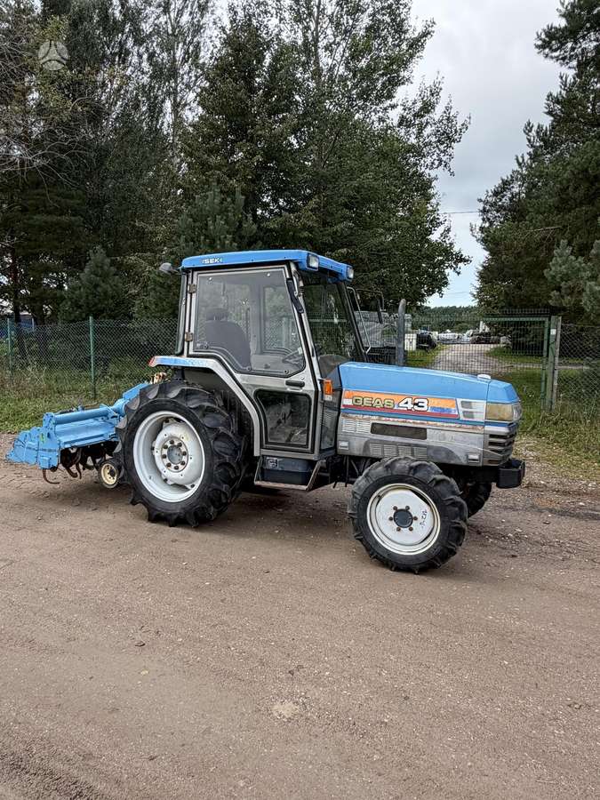 Iseki GEAS43, tractors