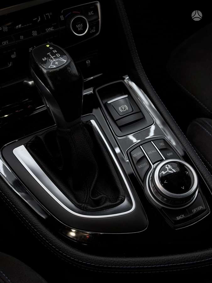 BMW 218 Active Tourer, 2.0 l., Минивэн