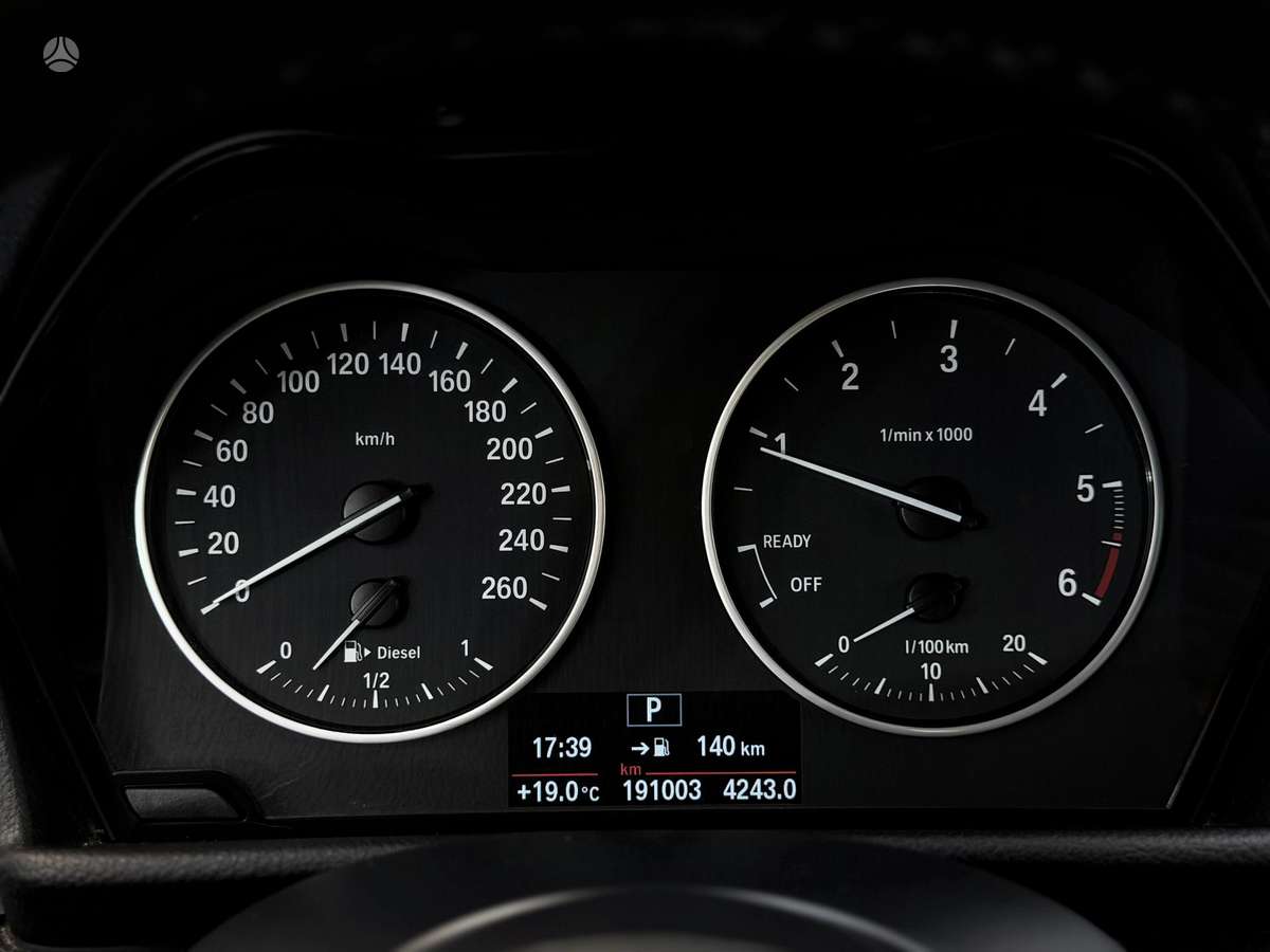 BMW 218 Active Tourer, 2.0 l., Минивэн