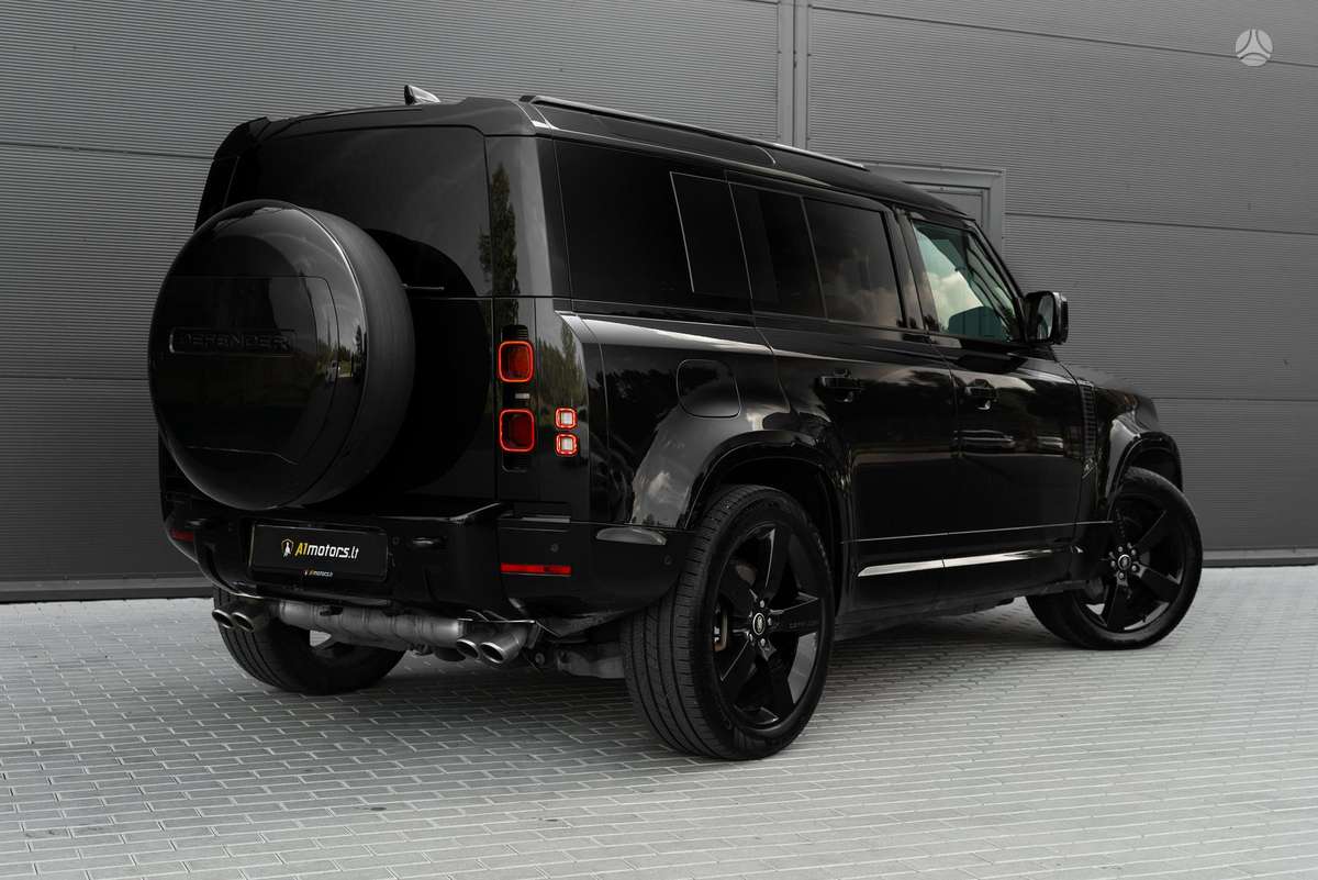 Land Rover Defender - 10