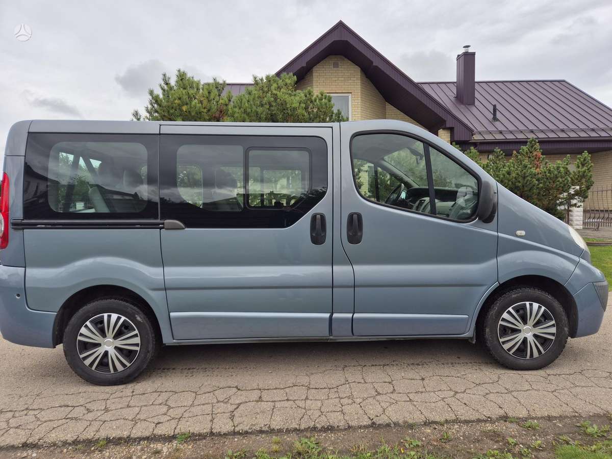 Opel Vivaro - 6