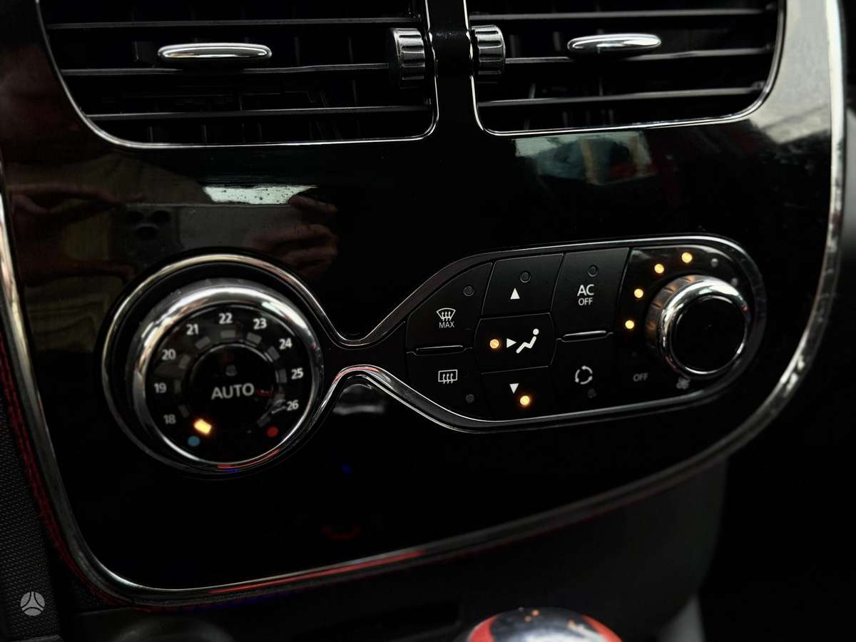 Renault Clio, 1.6 l., Хэтчбек