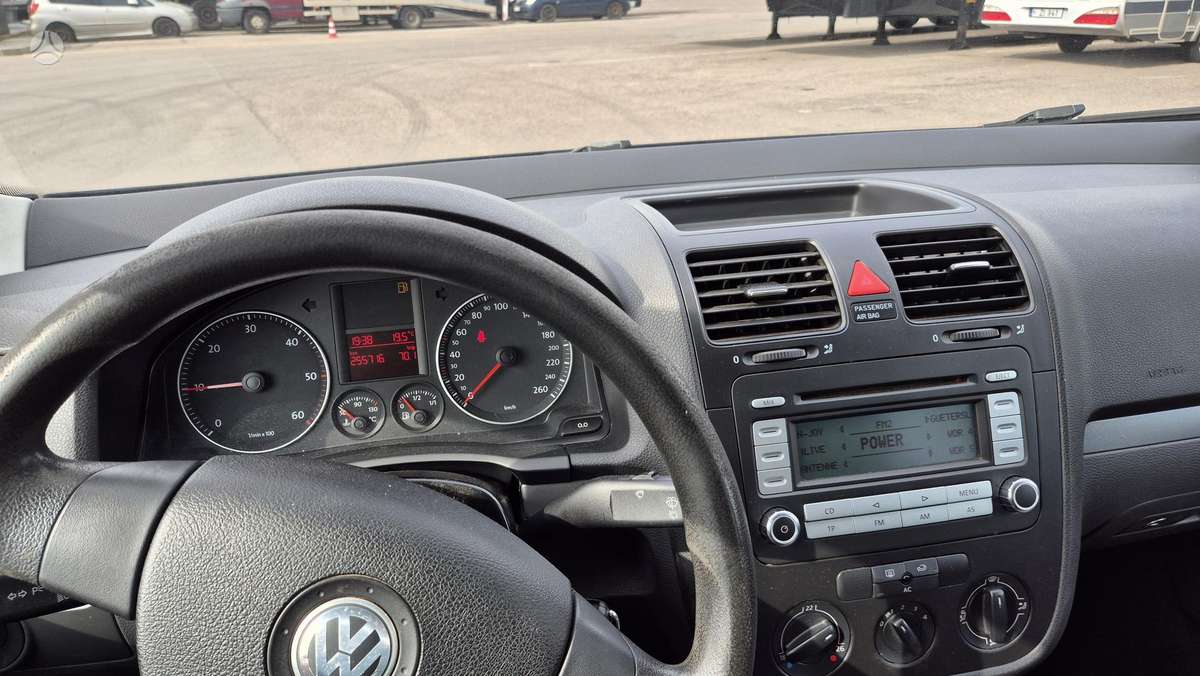 Volkswagen Golf - 7