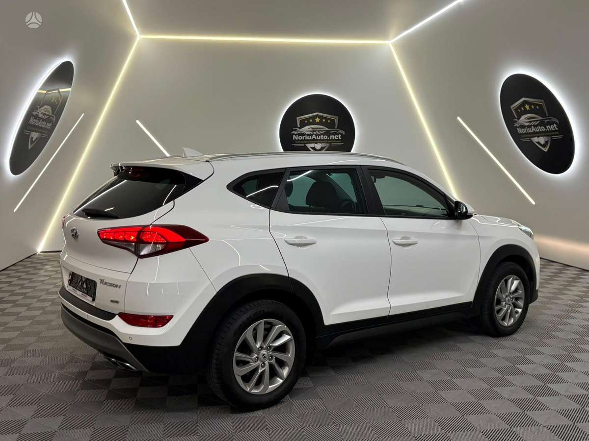 Hyundai Tucson - 11