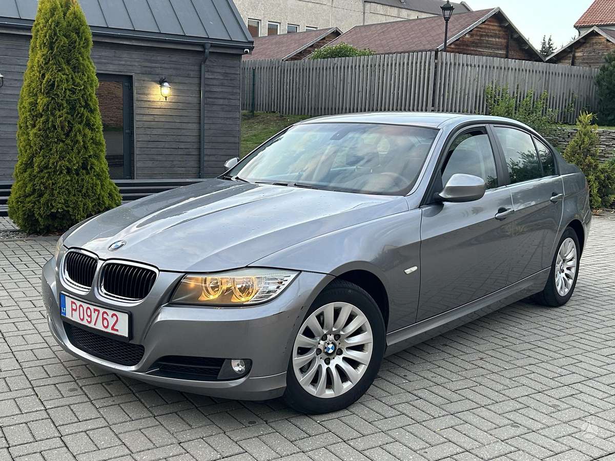 BMW 320 - 1